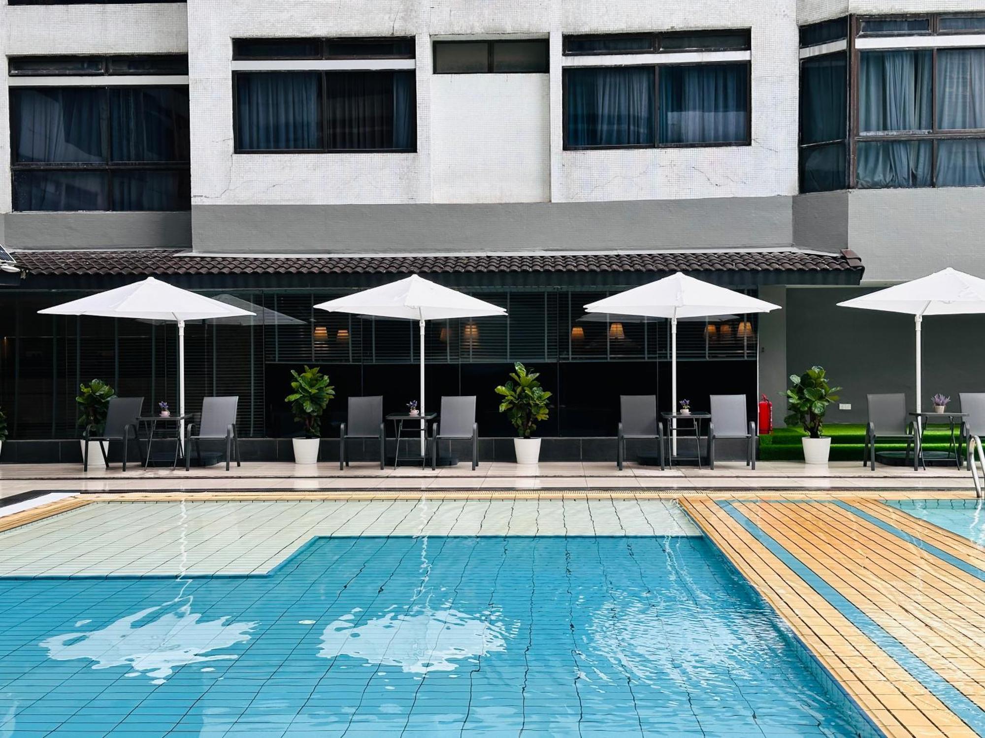 Hostel The Bed Bukit Bintang Kuala Lumpur Zewnętrze zdjęcie